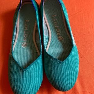 Rothys green shoes sz 8, barefoot feeling